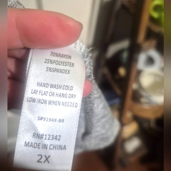 Coin 1804 Elegant Gray Women's Cardigan with Pearl Details - Picture 3 of 5